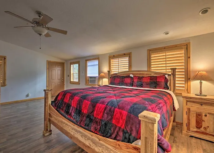 Cozy Escape With Yard Hike, Sightsee And Explore! * Pinedale