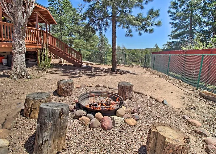 Cozy Escape With Yard Hike, Sightsee And Explore! Holiday home Pinedale